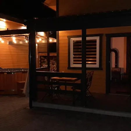 Happy Z Balia I Sauna Podamirowo بيت للعطل Dobieslawiec